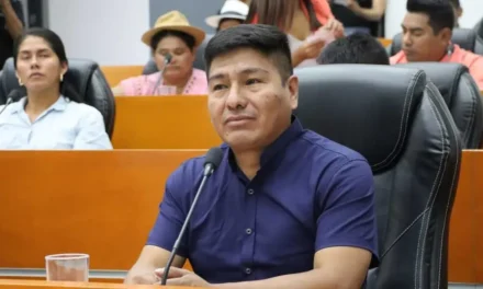 Grover García asume la presidencia de la Asamblea de Cochabamba con amplia mayoría