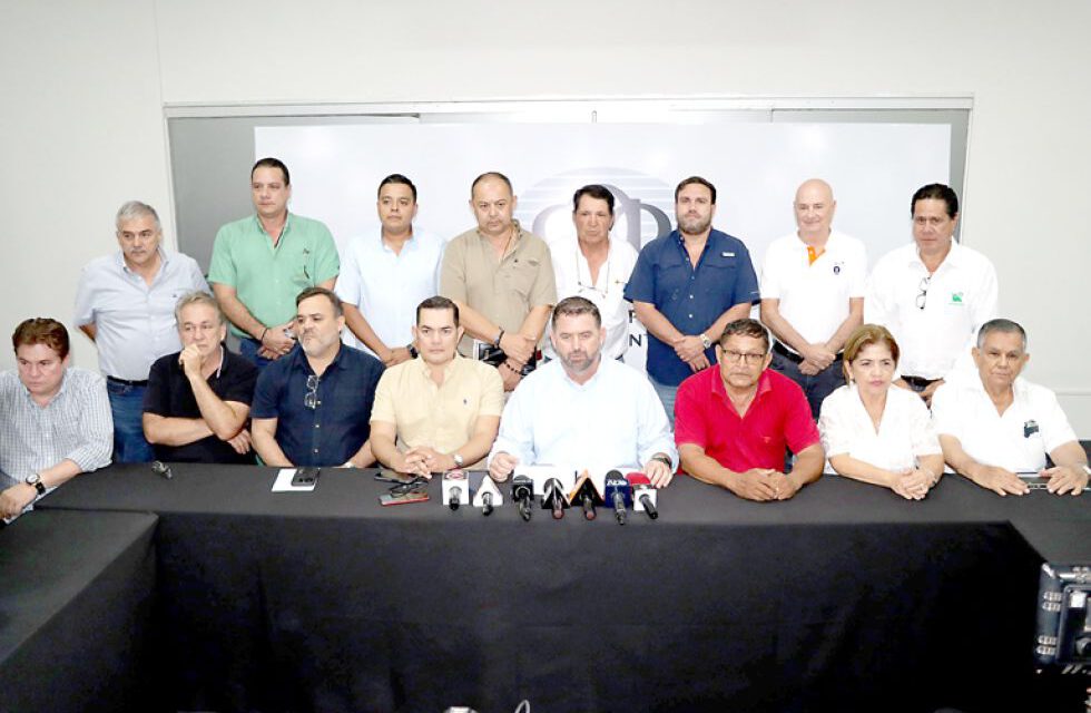 Gobierno cede ante presión campesina y abre conflicto con el agro por la Ley 1720