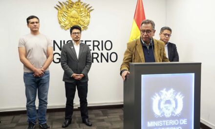 Bloqueos continúan y Gobierno anuncia operativo de “Corredor Humanitario de las Banderas Blancas”