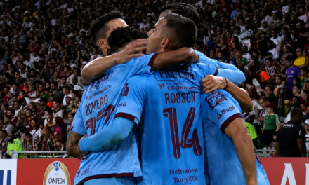 Bolívar cae ante Fluminense, pero queda cerca de los octavos de final