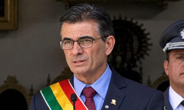 Paz anuncia rebaja del 50% de salarios de ministros y aplica “perdonazo tributario”