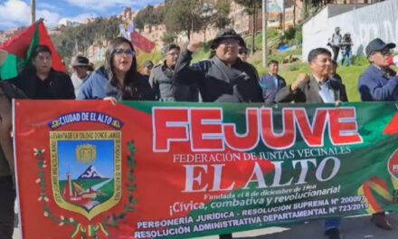 Juntas vecinales convocan a un cabildo este martes mientras La Paz continúa cercada