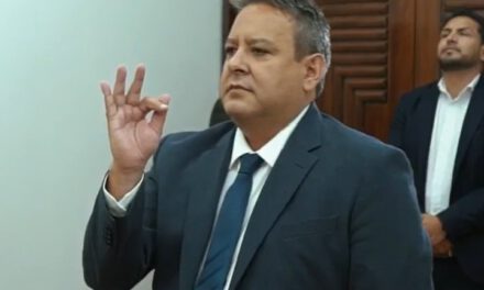 Legisladores anuncian pedidos de investigación sobre antecedentes del presidente de YPFB Sebastián Daroca