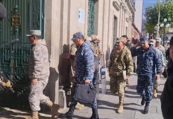 Paz promulgará este lunes la Ley de Regulación de Estados de Excepción
