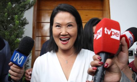 Perú: Keiko Fujimori toma la delantera por 651 votos con más del 98% de actas computadas