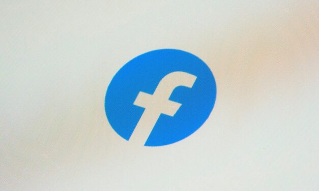 Facebook registra fallas a nivel global y usuarios reportan el mensaje “error en la consulta”