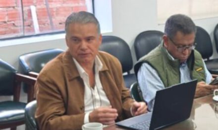 Ministro de Defensa afirma que los responsables de los bloqueos deben responder ante la justicia