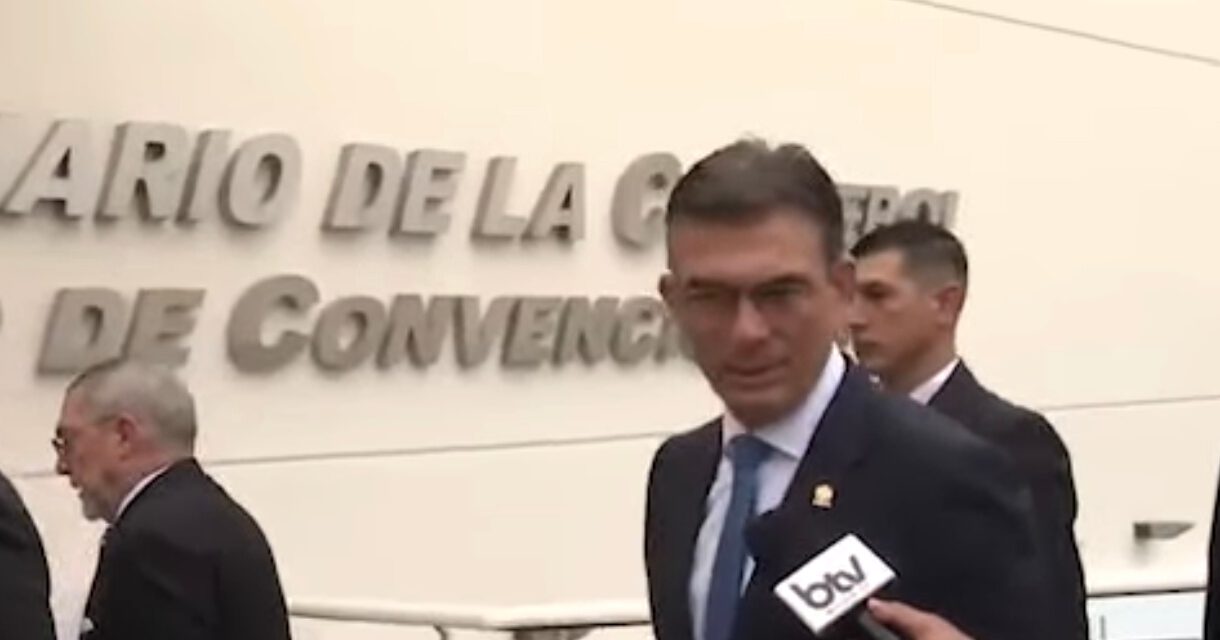 Rodrigo Paz participa en la Cumbre del Mercosur y anuncia reuniones bilaterales con varios países