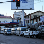 Conductores reportan largas filas y dificultades para abastecerse de combustible