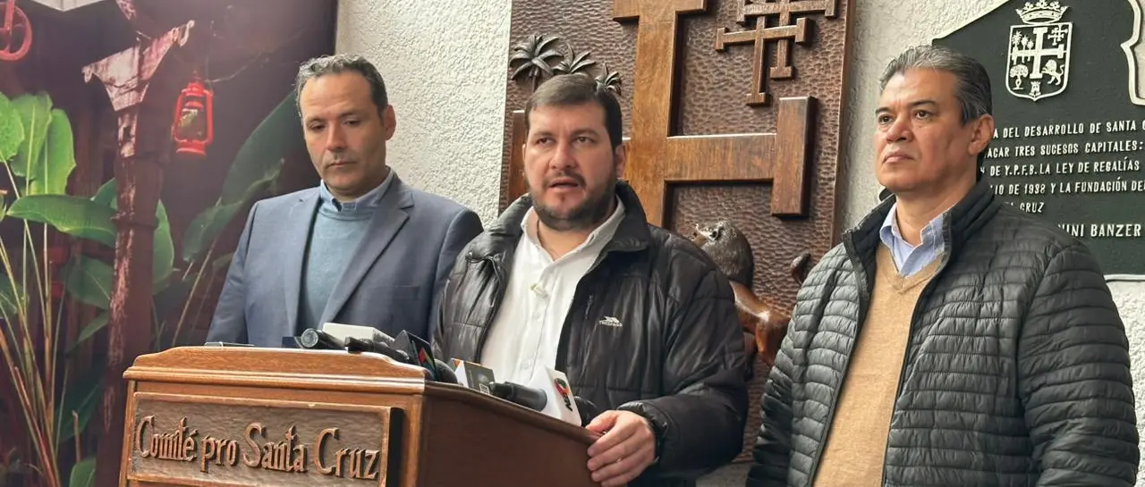 “Esto no puede quedar sin responsable”: Cívicos cruceños anuncian acciones penales contra impulsores de bloqueos