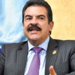 Última nacionalización de autos “chutos” plantea Manfred Reyes Villa para generar ingresos al Estado