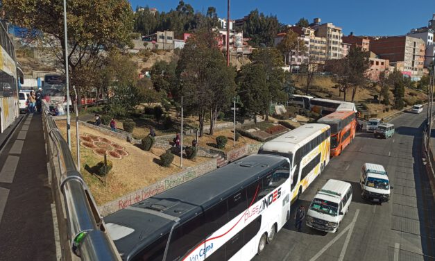 Transportistas denuncian que la falta de diésel reduce hasta en un 70% los viajes interdepartamentales
