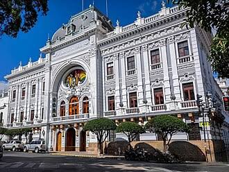 Confirman que Sucre será sede de los actos por los 201 años de la Independencia