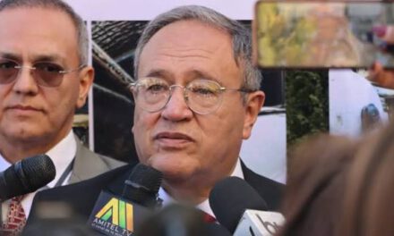 Cumbre Minera plantea zonificar áreas protegidas y reformar la consulta previa