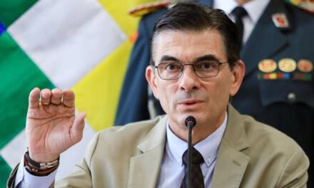 Rodrigo Paz inicia el envío de leyes estructurales a la Asamblea