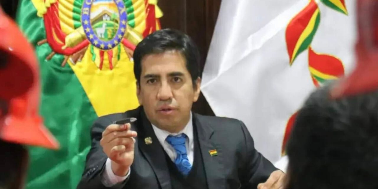 Ministro de Trabajo confirma que no habrá feriado puente por el 16 de julio