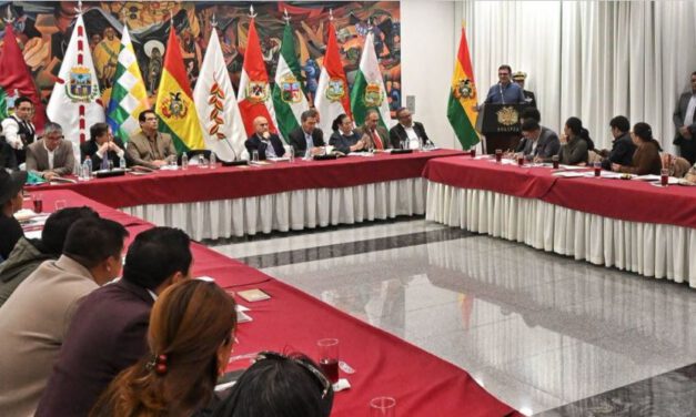 Gobierno presentará de forma gradual las 12 leyes estructurales a la Asamblea