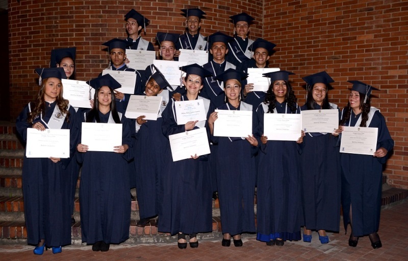 Bachilleres recibirán títulos digitales gratuitos desde este año