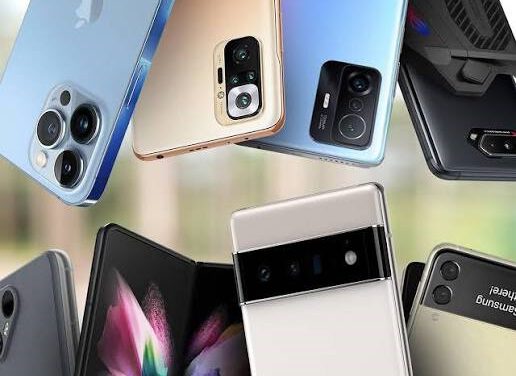 Alza del dólar encarece los celulares y reduce las ventas en La Paz