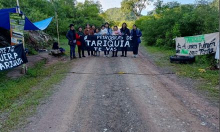 Tariquía: comunarios denuncian presuntos operadores y firmas en blanco en socialización de Petrobras