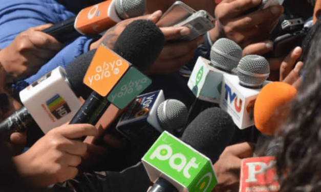 Periodistas cuestionan el proyecto de ley sobre acceso a la información
