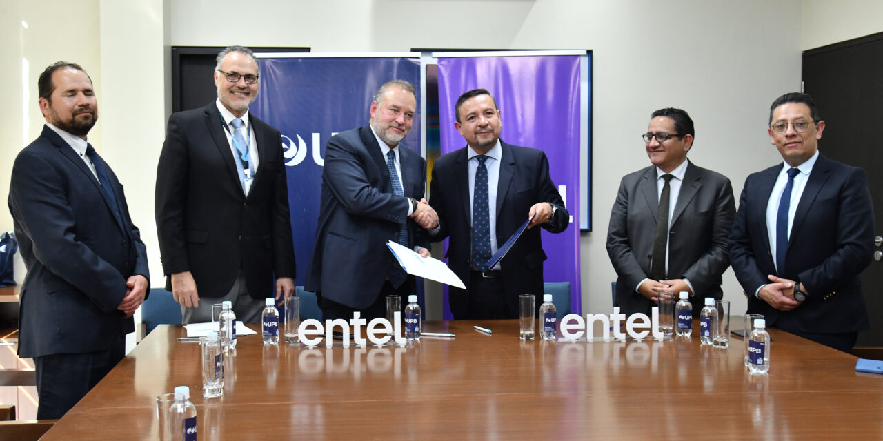 ALIANZA ESTRATÉGICA ENTRE ENTEL Y LA UPB PERMITE A UNIVERSITARIOS ACCEDER A PASANTÍAS Y PROYECTOS TECNOLÓGICOS