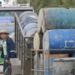 Denuncian supuestos cobros irregulares para acceder a diésel; Hidrocarburos remite el caso a investigación
