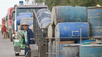 Denuncian supuestos cobros irregulares para acceder a diésel; Hidrocarburos remite el caso a investigación