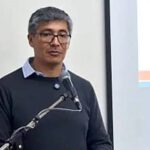 Espinoza busca anular su censura y surge cuestionamiento por posible conflicto de intereses