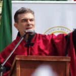 Paz ofrece disculpas por su gestión en tres discursos en menos de una semana