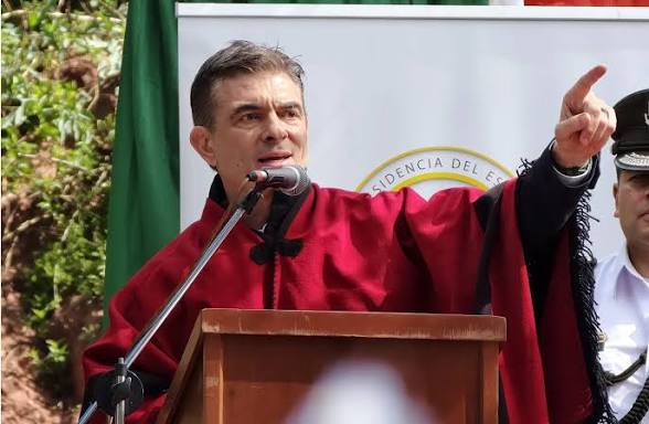 Paz ofrece disculpas por su gestión en tres discursos en menos de una semana