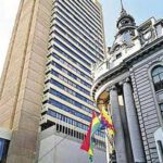 Construcción, conflictos y falta de combustible golpean la economía: BCB prevé caída de 3,6%