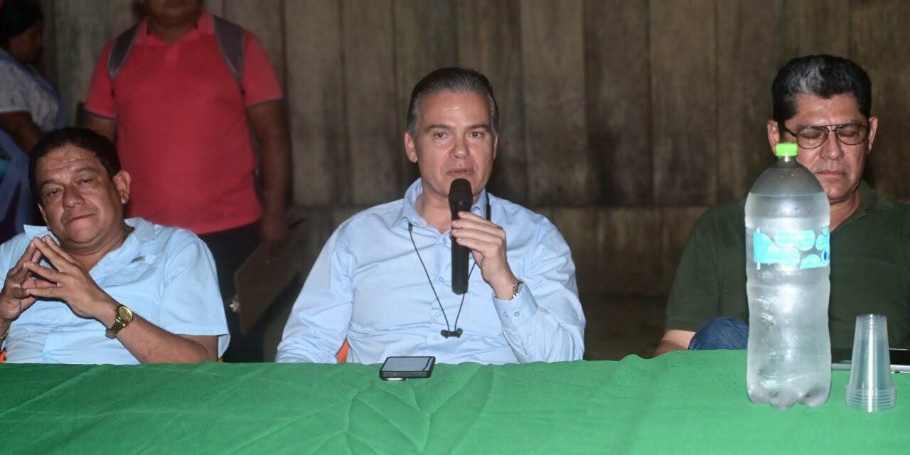 Acuerdo suspende por 72 horas bloqueo en la ruta Santa Cruz-Beni
