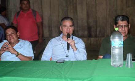 Acuerdo suspende por 72 horas bloqueo en la ruta Santa Cruz-Beni