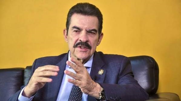 Manfred acusa a Lara de buscar desestabilizar al Gobierno