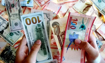 Economía prevé una baja del dólar por mayor ingreso de divisas