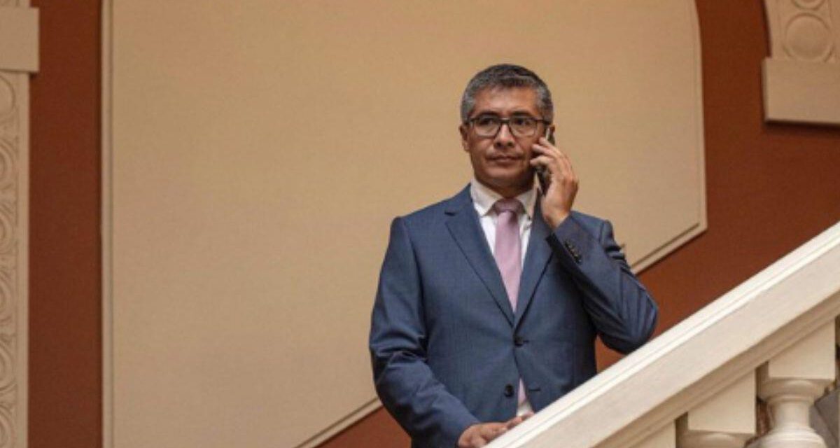 TCP definirá el lunes si censura contra Espinoza debe quedar sin efecto