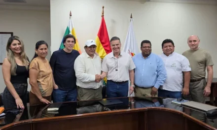 Transportistas de Santa Cruz suspenden paro y optan por continuar el diálogo con el Gobierno