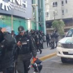 Intervención a la ANH moviliza a ministros y policías en La Paz