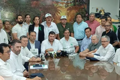Santa Cruz se moviliza por el diésel y prepara una propuesta para el Gobierno