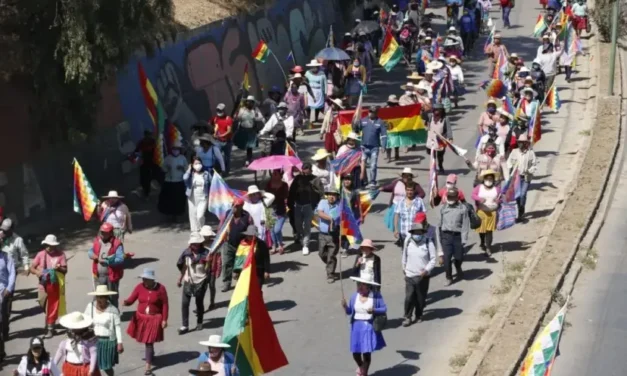 Diésel: inician protestas floteros de Santa Cruz y cocaleros del trópico