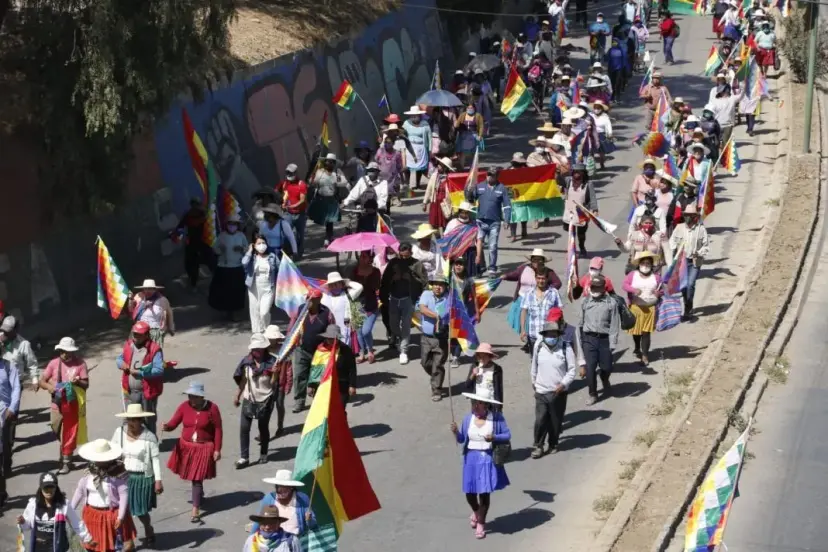 Diésel: inician protestas floteros de Santa Cruz y cocaleros del trópico