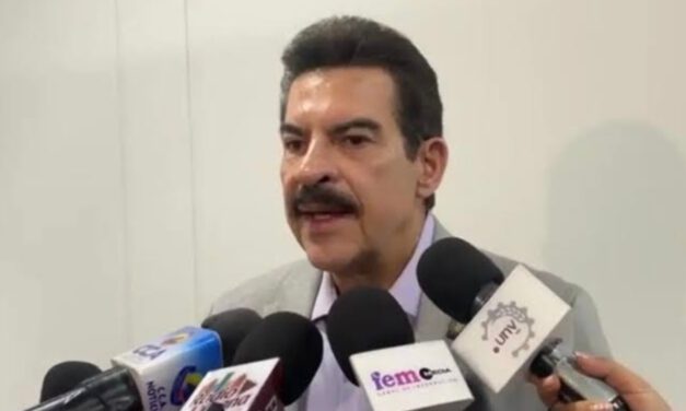Manfred Reyes Villa plantea transferir recursos de la UPRE a alcaldías dentro del esquema 50/50