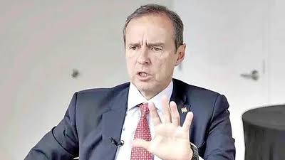 «Kast tendrá que venir de rodillas»: Tuto anuncia informes que desbaratan caso narcomaderas