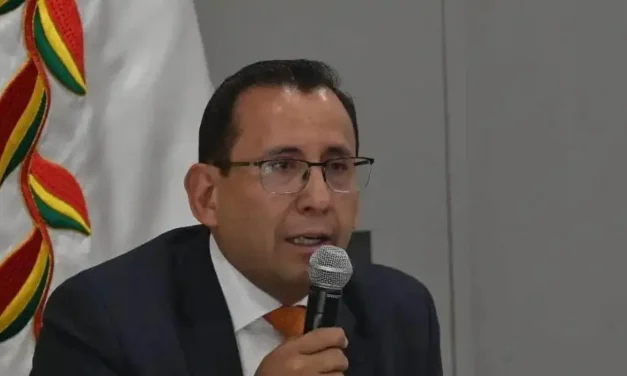 Gobierno justifica revisión de empresas públicas por razones económicas y activa controles
