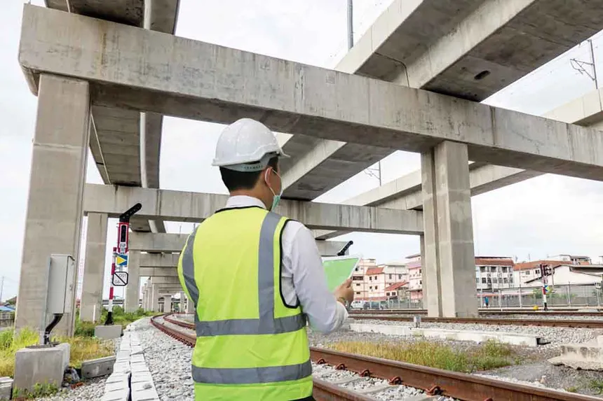 La construcción se contrae casi en un 30% por falta de inversión