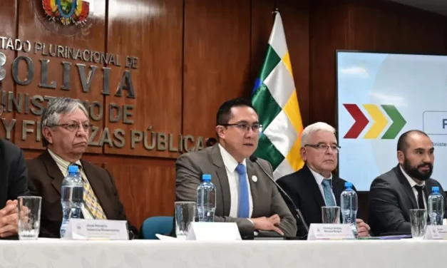 Habrá nuevos recortes de gasto y un bono ampliado tras acuerdo con el FMI